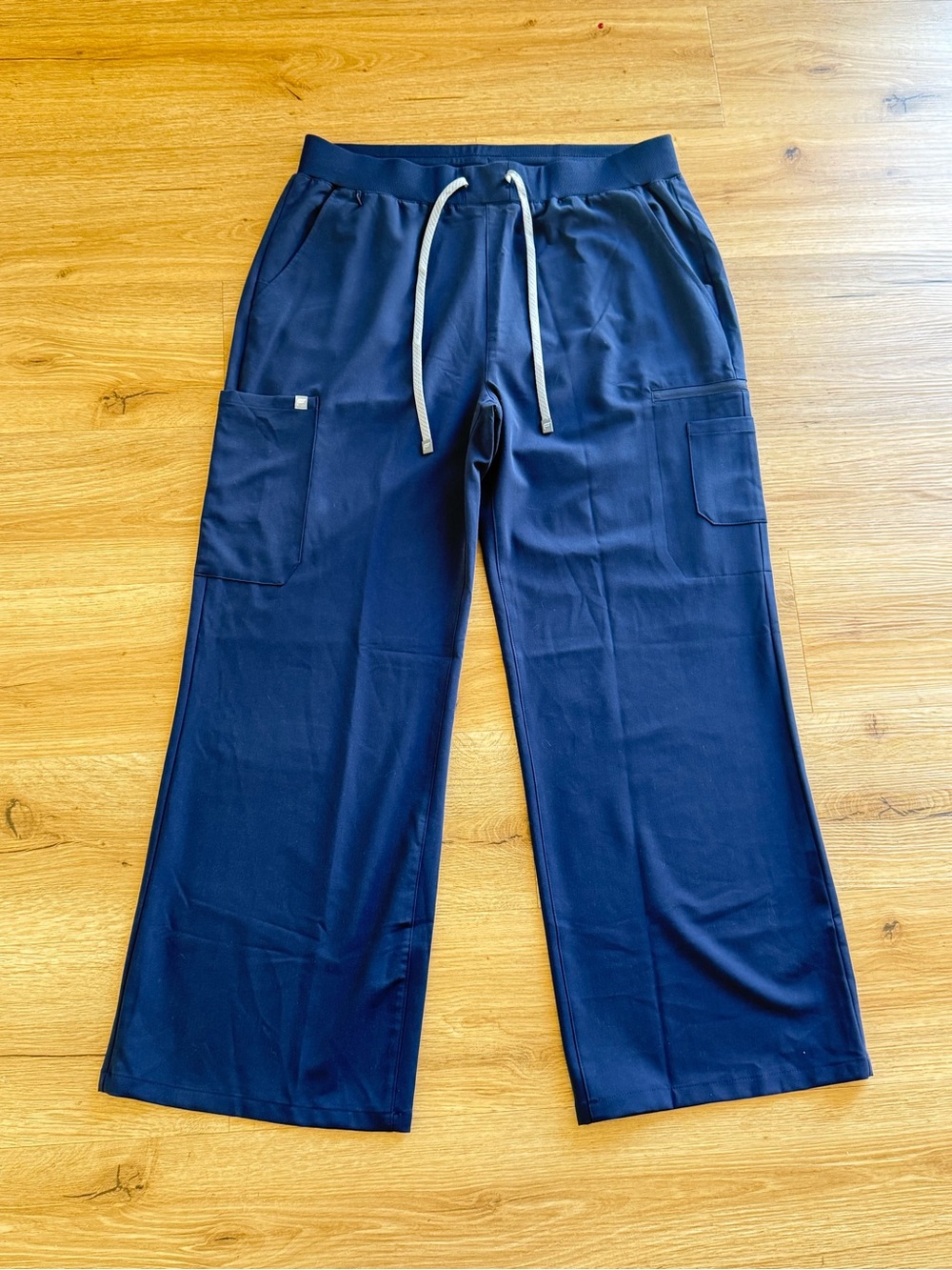Fabletics Navy Wide-Leg Drawstring Scrub Pant- XL